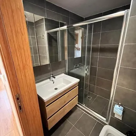 Dedeman Otelinin Bulundugu Rezidansta Daire